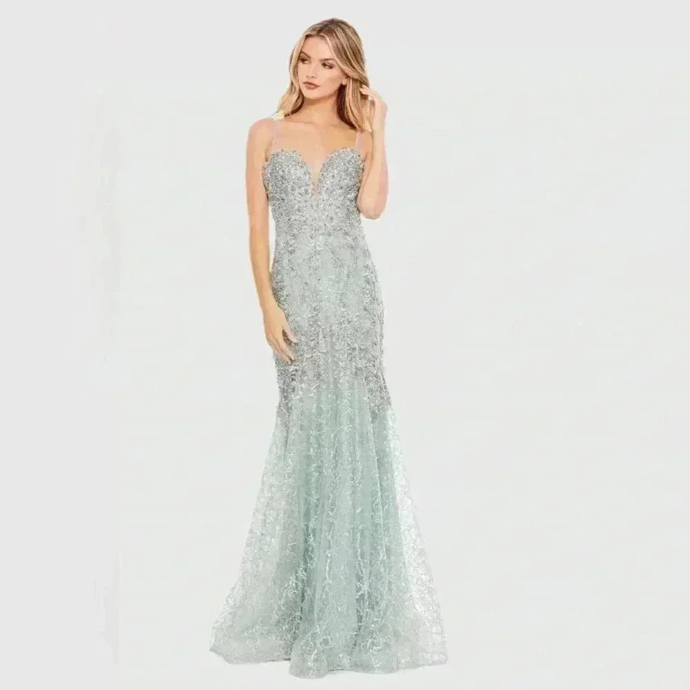 MAC DUGGAL Embellished Sleeveless Plunge Neck Trumpet Gown NWT Size 16 A20242